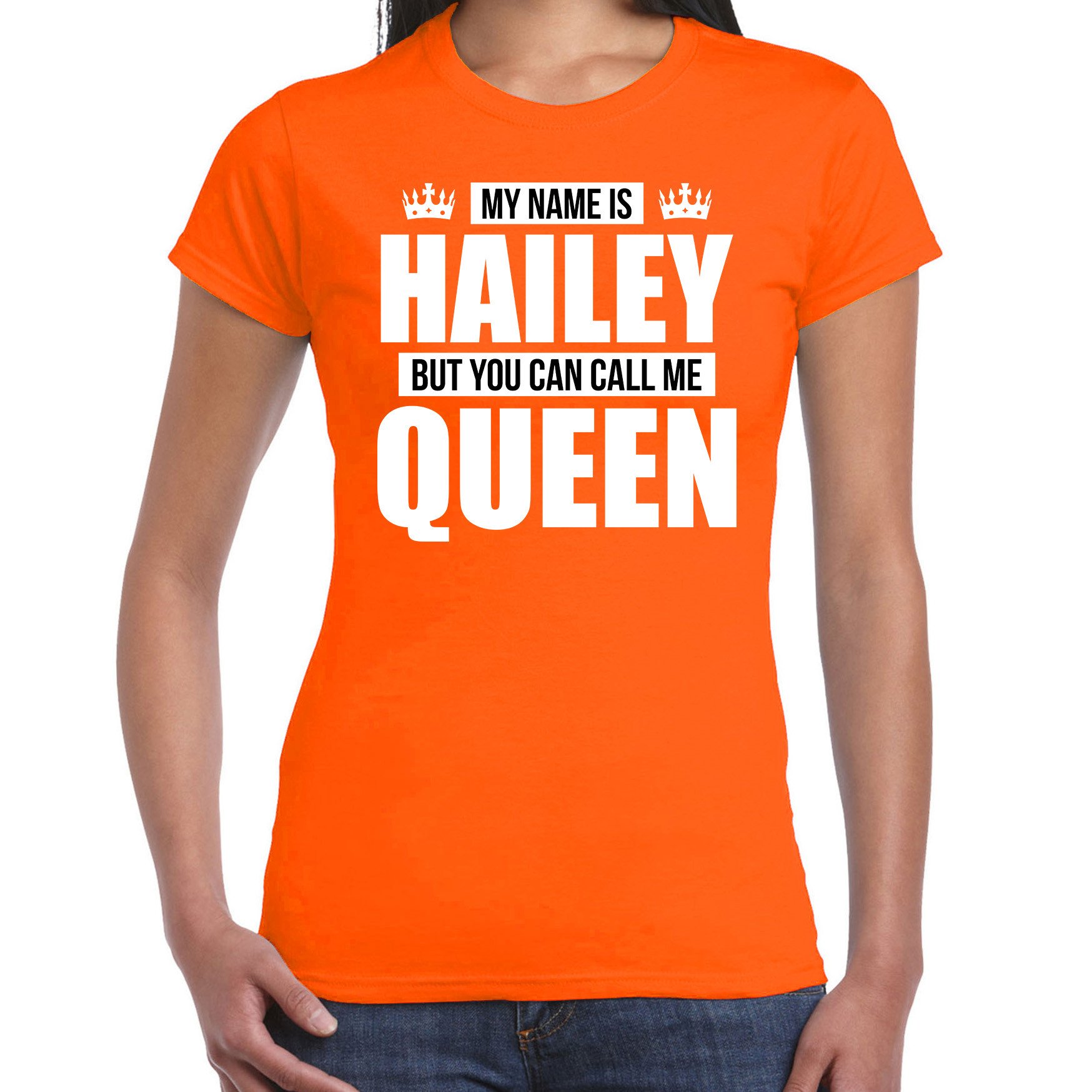 Naam cadeau t-shirt my name is Hailey but you can call me Queen oranje voor dames