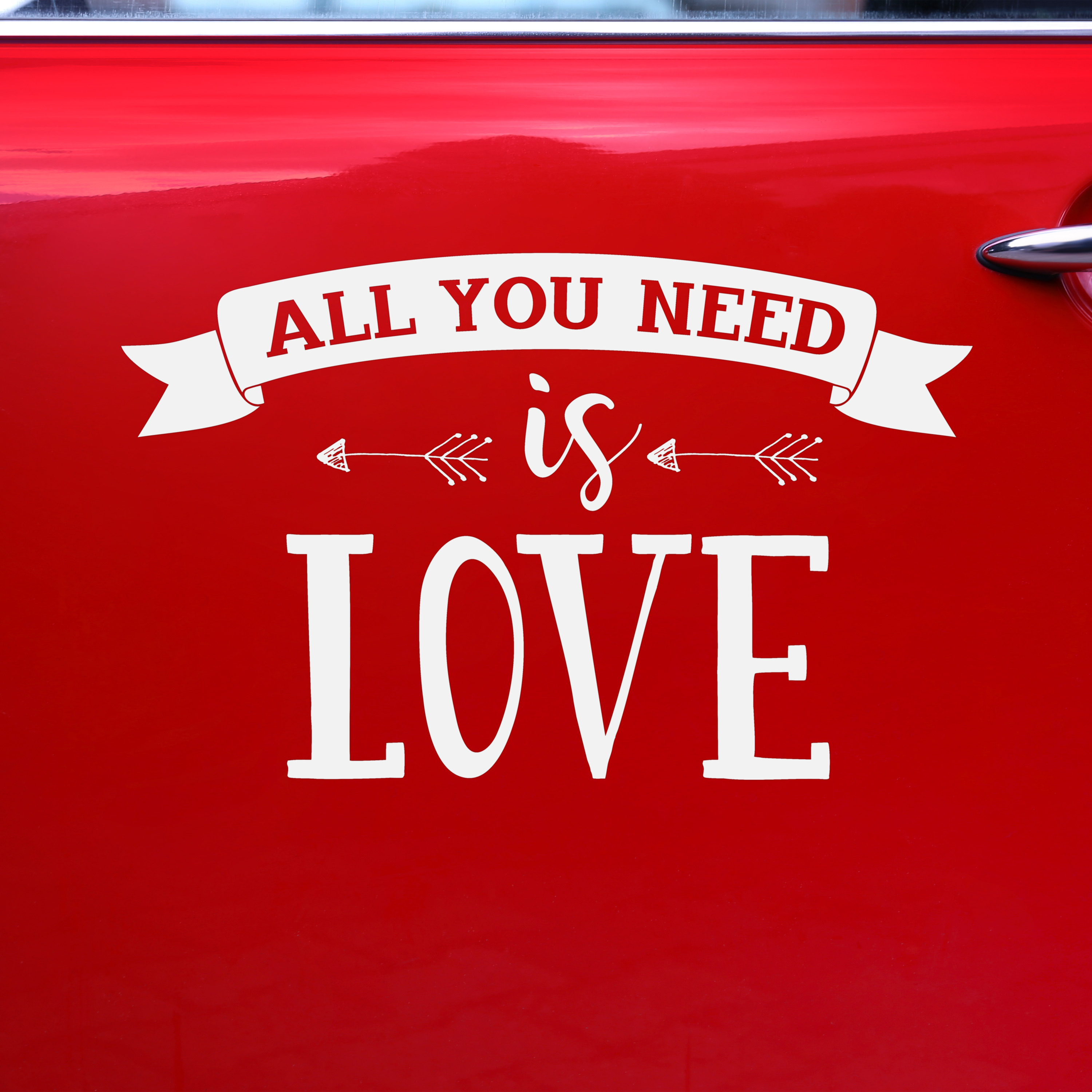 Trouwauto decoratie sticker/autosticker Love - Bruiloft - wit - 33 x 45 cm - just married