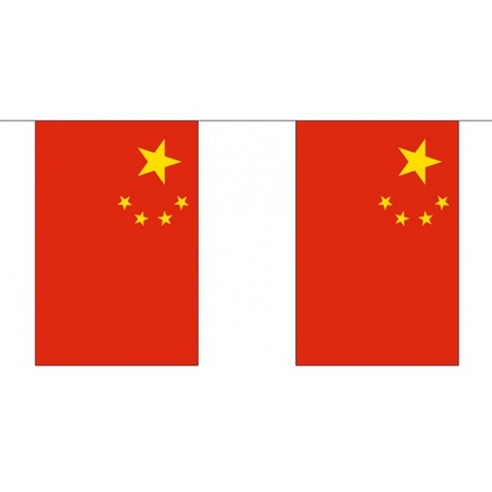 Landen vlaggen versiering set - China - Vlag 90 x 150 cm en vlaggenlijn 3 meter
