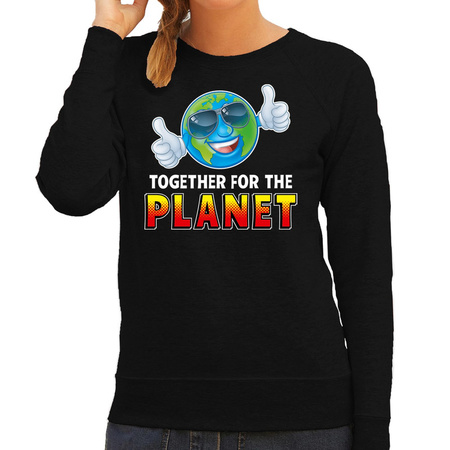 Funny emoticon sweater Together for the planet zwart dames