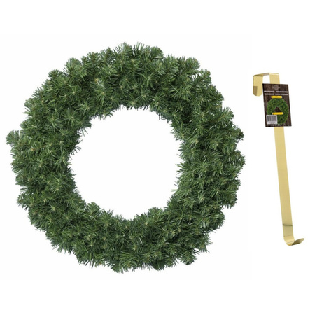 Groene kerstkrans / dennenkrans 60 cm met 200 takken kerstversiering en met gouden hanger